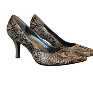 Life Stride Snake‎ Print Heels